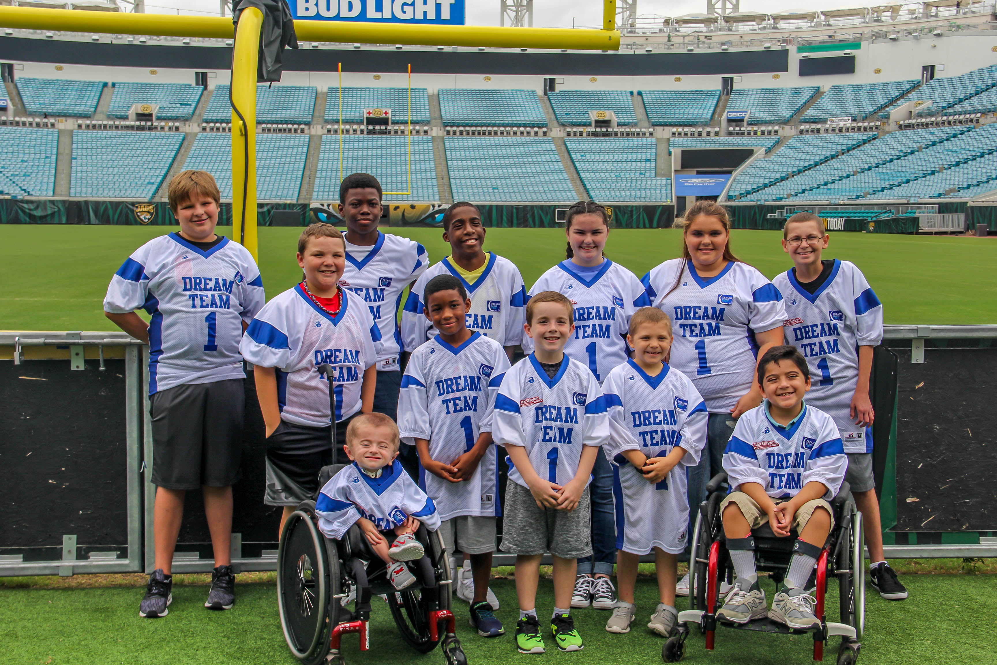 Meet The TaxSlayer Bowl Dream Team Community TaxSlayerBowl